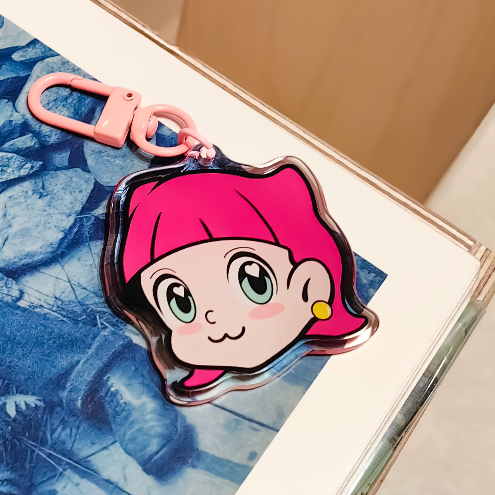 GUGUGU Custom Crystal Acrylic Keychains/Charms